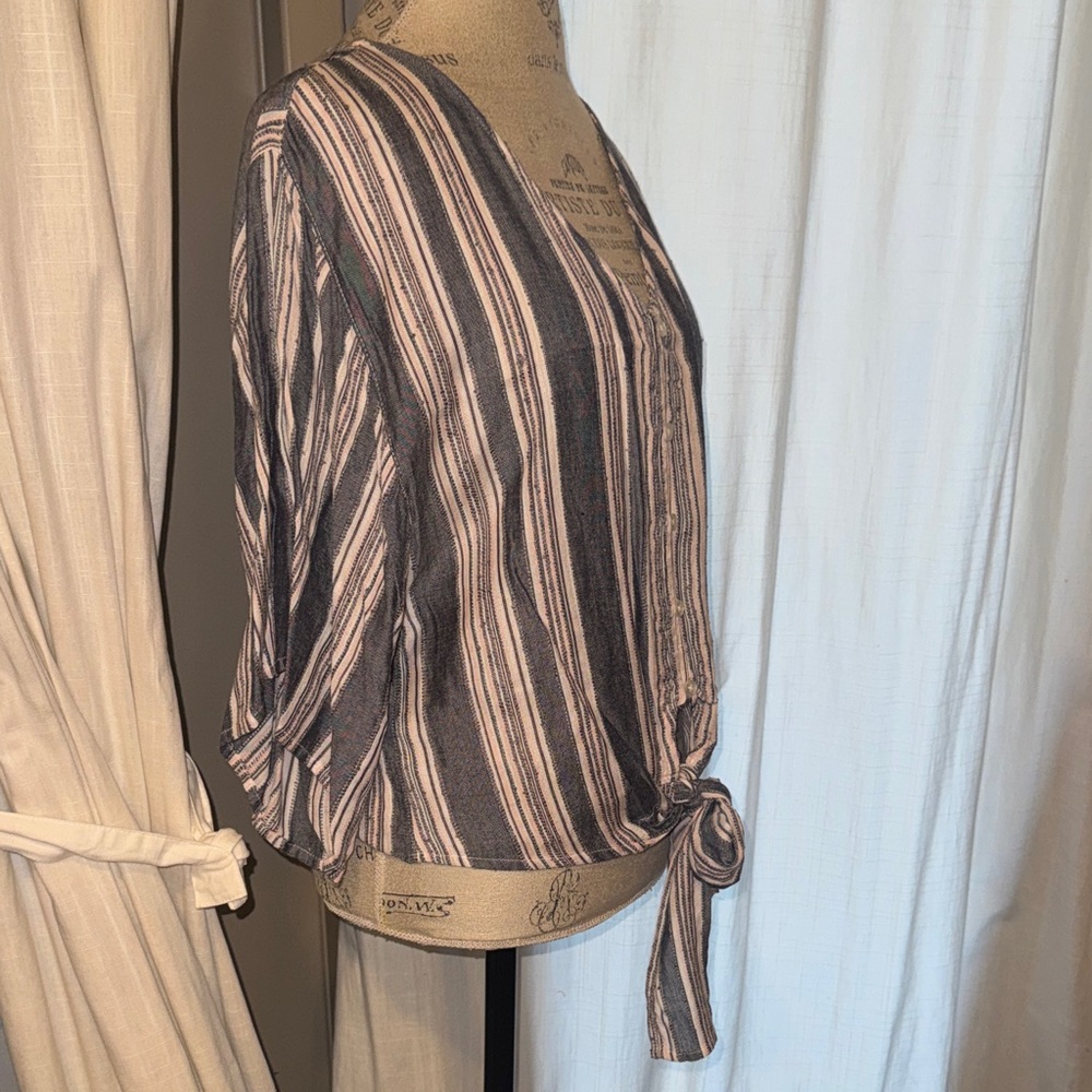Harper Heritage Chic Striped Button-Down Blouse Tie-Front Flowy Top Shirt Small - Picture 3 of 13